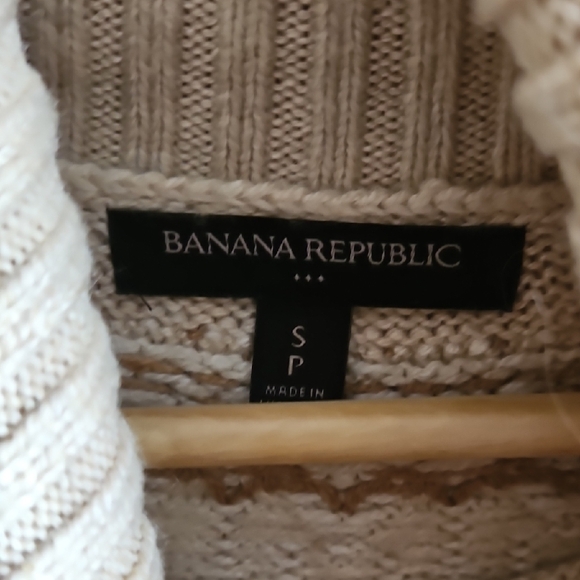 Cozy Tan Turtleneck Sweater - Picture 2 of 4